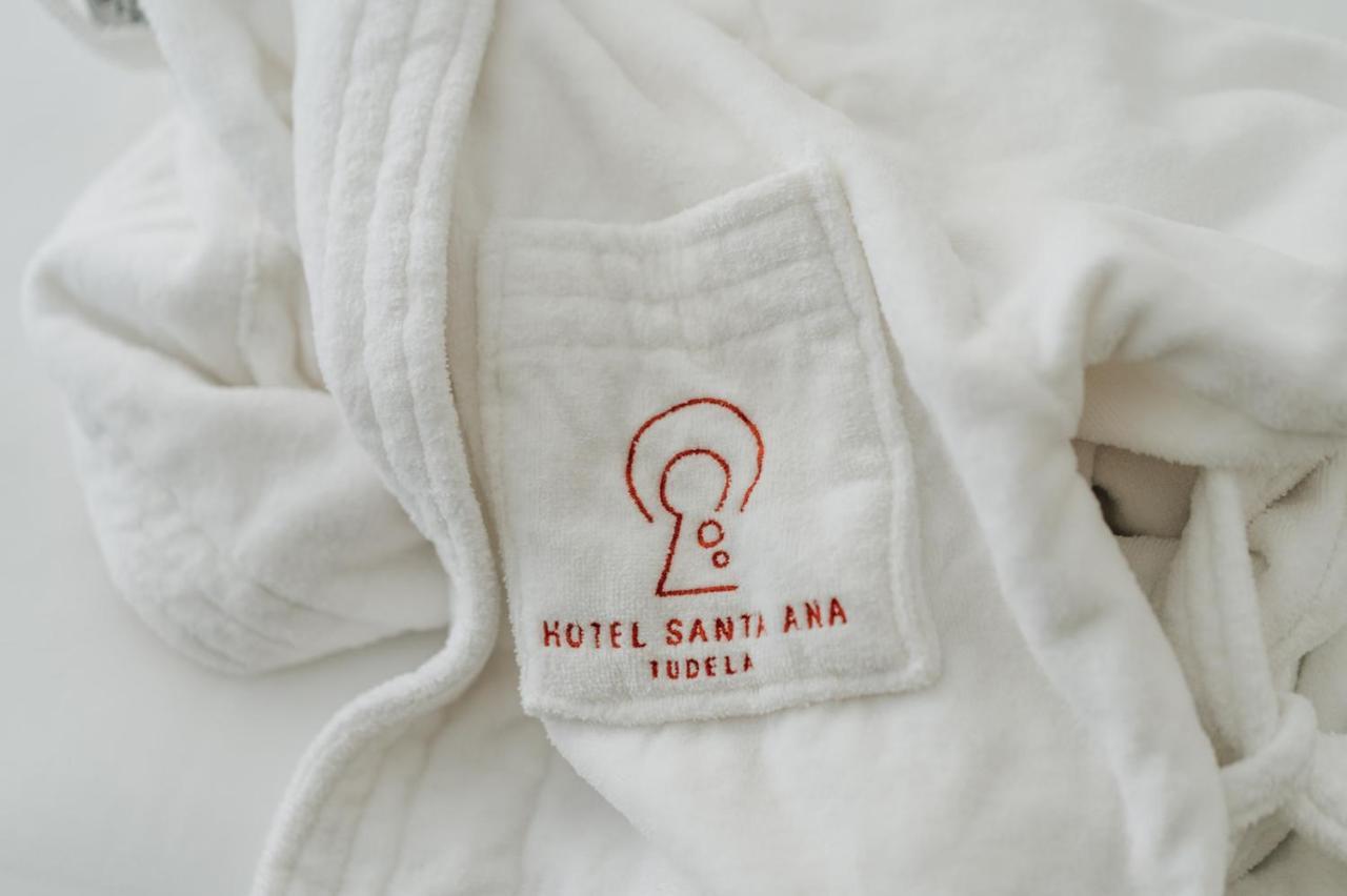Hotel Santa Ana Tudela Bagian luar foto